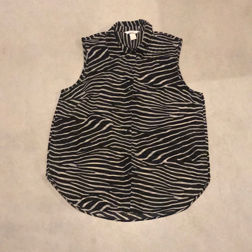 H&M Sleeveless Zebra Print Button Down Shirt 12
